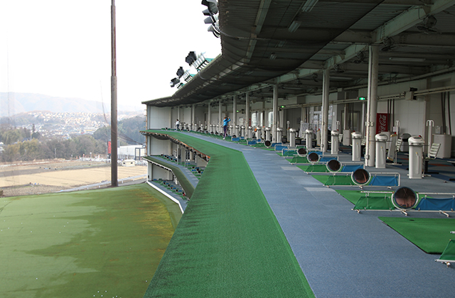 マスターズゴルフガーデン 多田院 - 兵庫県川西市のゴルフ練習場