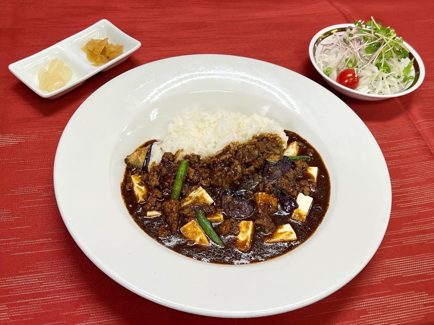 麻婆豆腐黒カレー